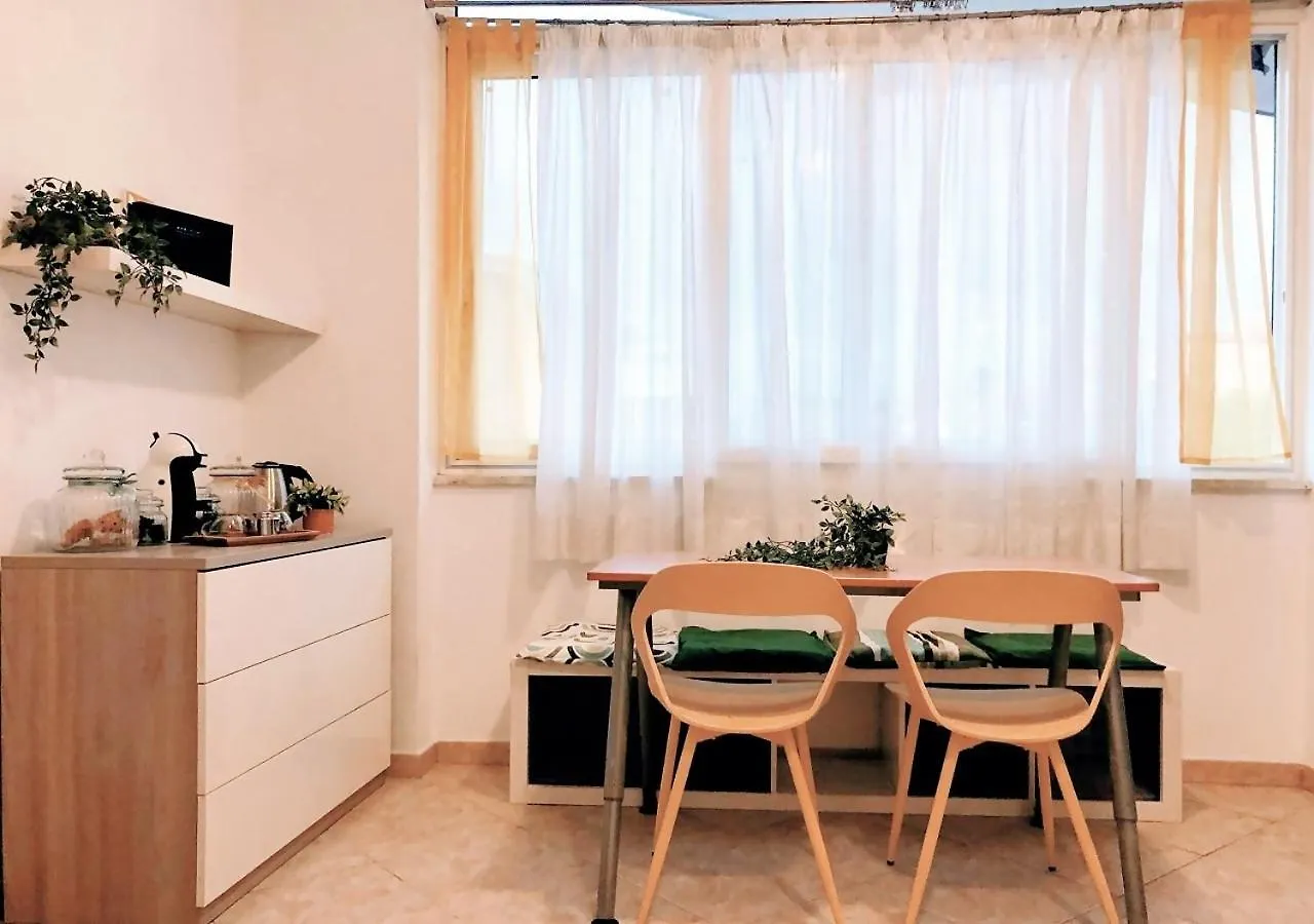Apartment Urania Heart Of Rome Near Vaticano